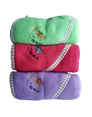 Baby woollen blanket For Infants with hood P3